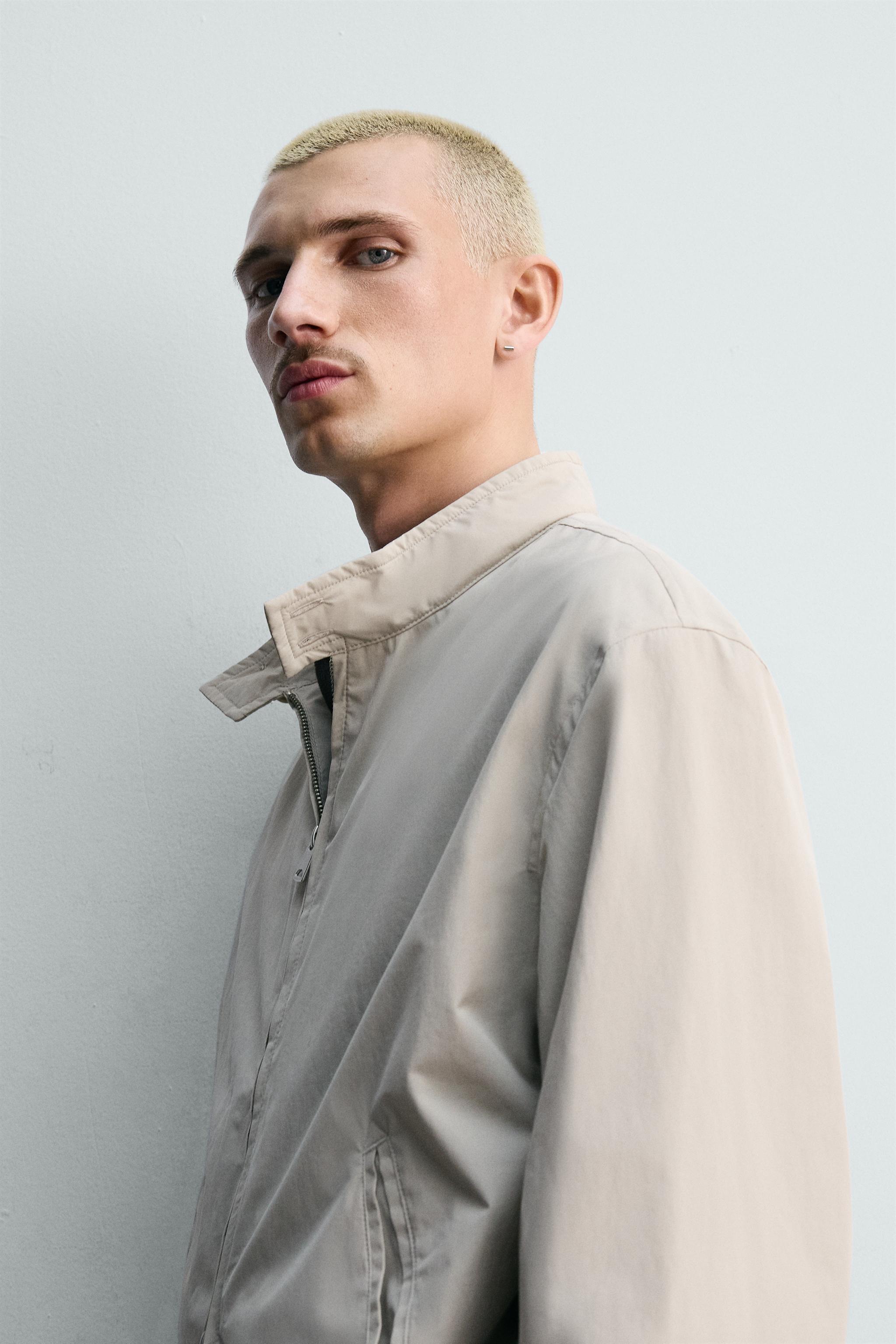 REGULAR FIT TECHNICAL JACKET